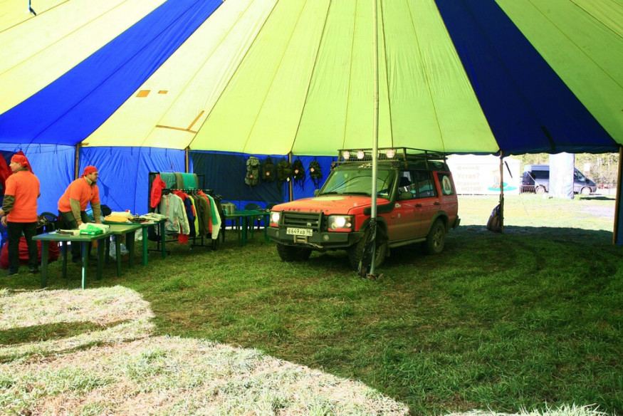 Мега-палатка Век d 6